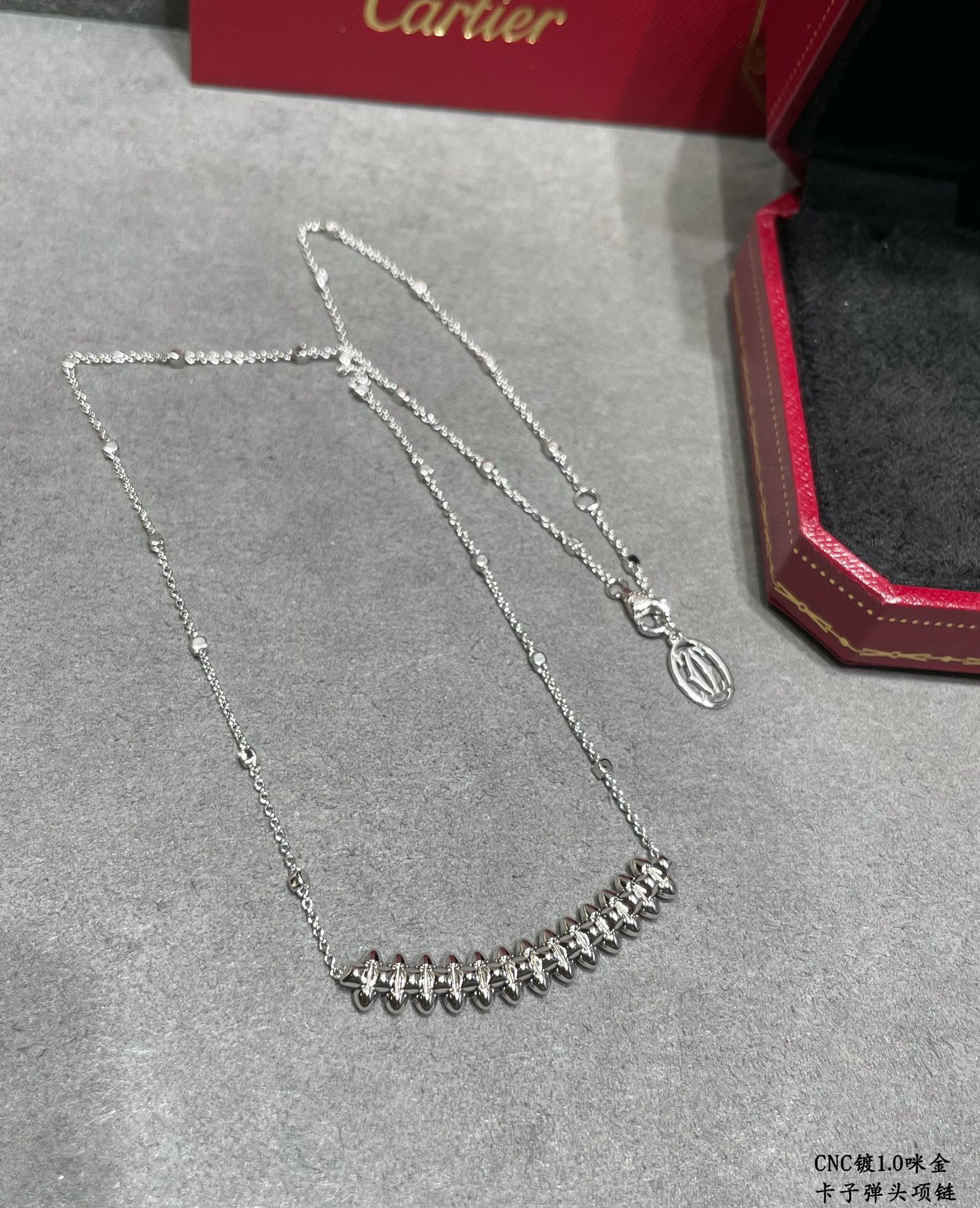 p270V gold plated imitation gold Cartier CNC bullet necklace 💋💄 the two sides of the small studs can be free to swing very personalized one of the timeless classic in recent years is very hot high end micro-setting material the same technology, not the same price real gold texture