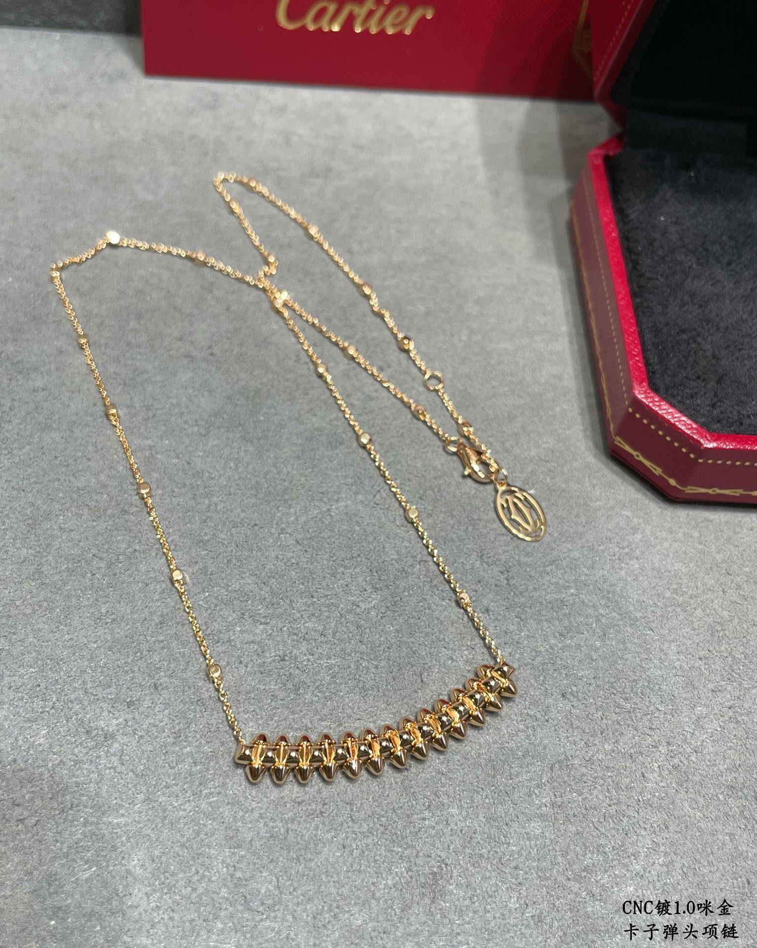 p270V gold plated imitation gold Cartier CNC bullet necklace 💋💄 the two sides of the small studs can be free to swing very personalized one of the timeless classic in recent years is very hot high end micro-setting material the same technology, not the same price real gold texture