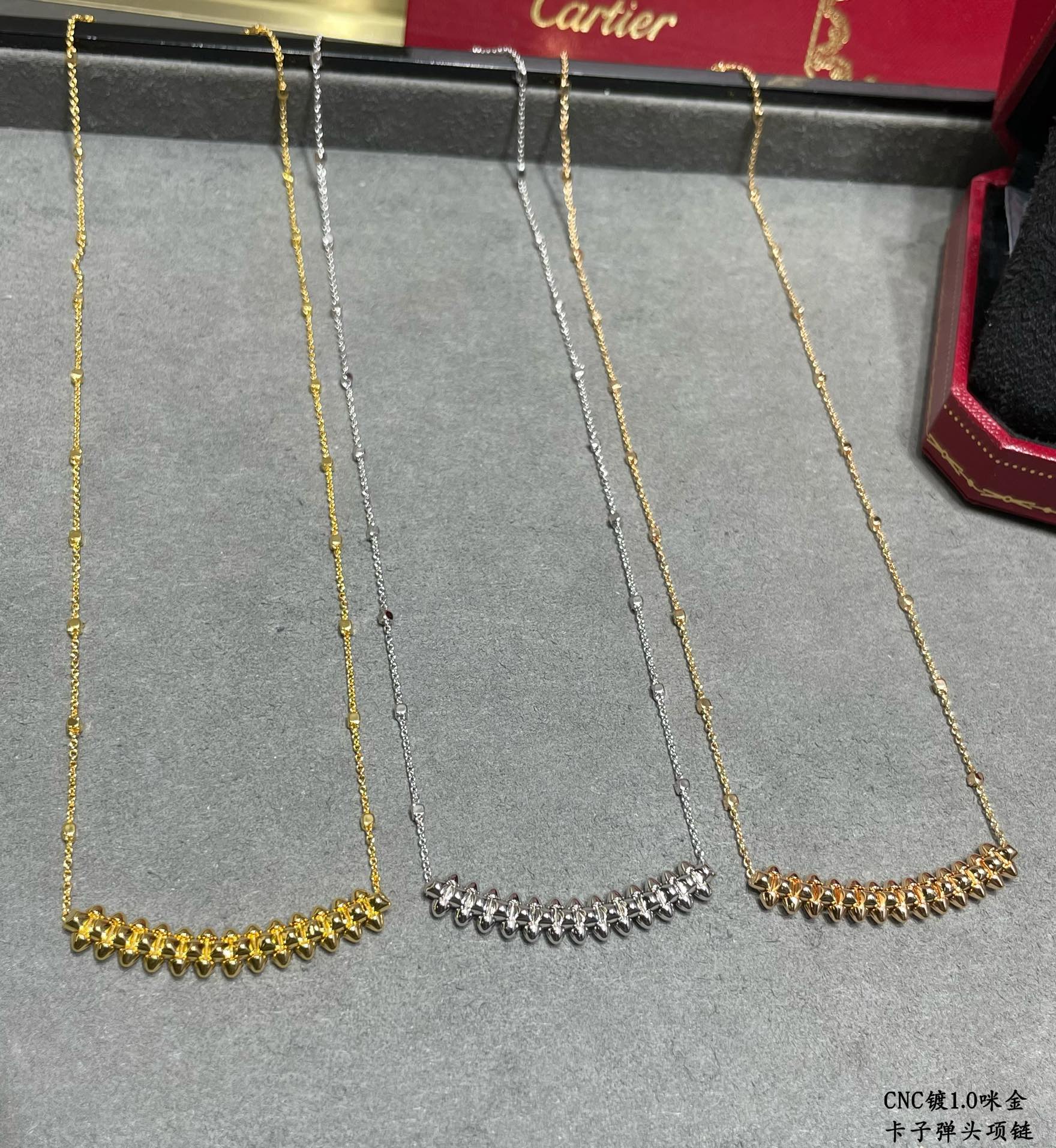 p270V gold plated imitation gold Cartier CNC bullet necklace 💋💄 the two sides of the small studs can be free to swing very personalized one of the timeless classic in recent years is very hot high end micro-setting material the same technology, not the same price real gold texture