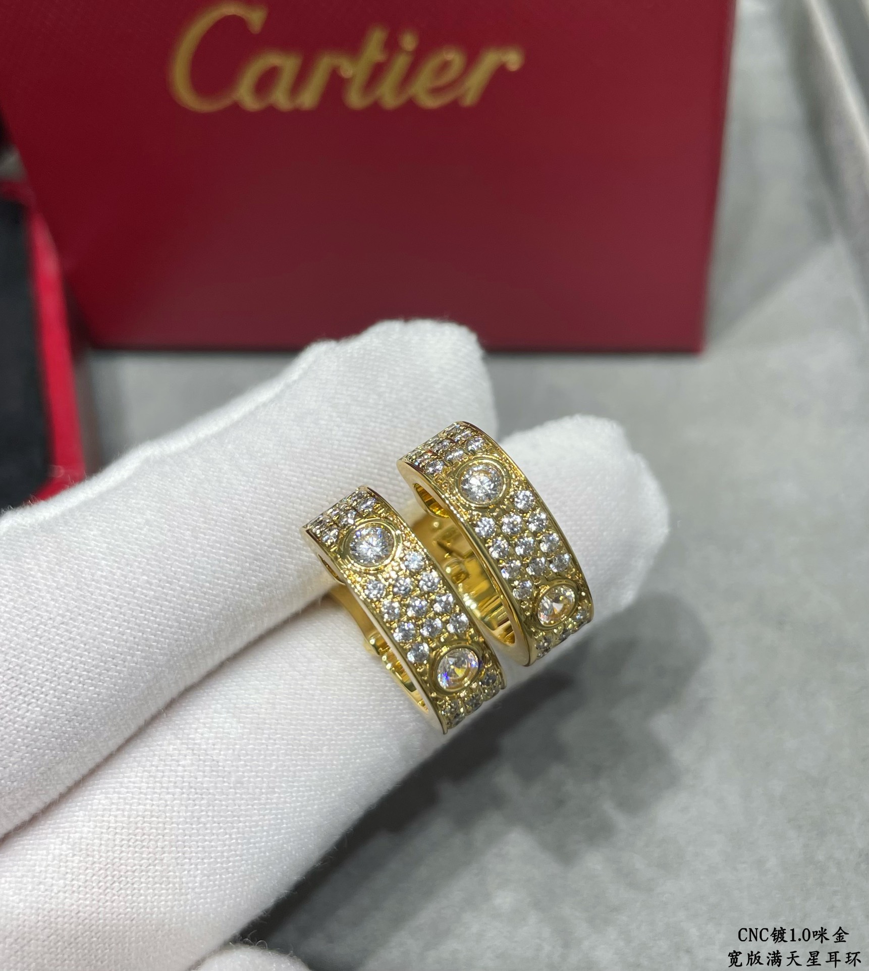 Imagem [4]-p330V ouro Cartier Cartier CNC versão ampla da orelha de estrela completa batida clássica 👄 Cartier série estrela completa os modelos mais clássicos não precisam fazer mais introdução Alemanha importada high-end Três cores estão disponíveis-Sacos de alta moda