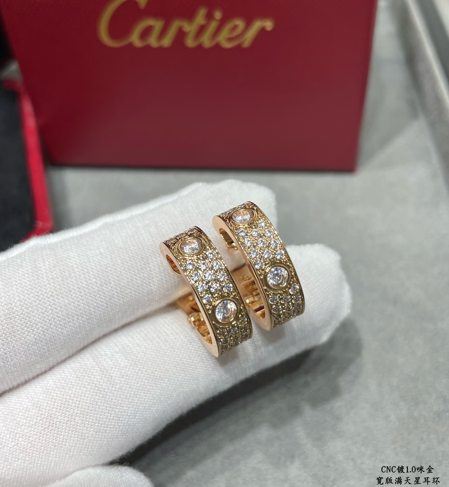 Imagem [3]-p330V ouro Cartier Cartier CNC versão ampla da orelha de estrela completa bater clássico 👄 Cartier série estrela completa os modelos mais clássicos não precisa fazer mais introdução Alemanha importado high-end Três cores estão disponíveis -Saco de alta moda