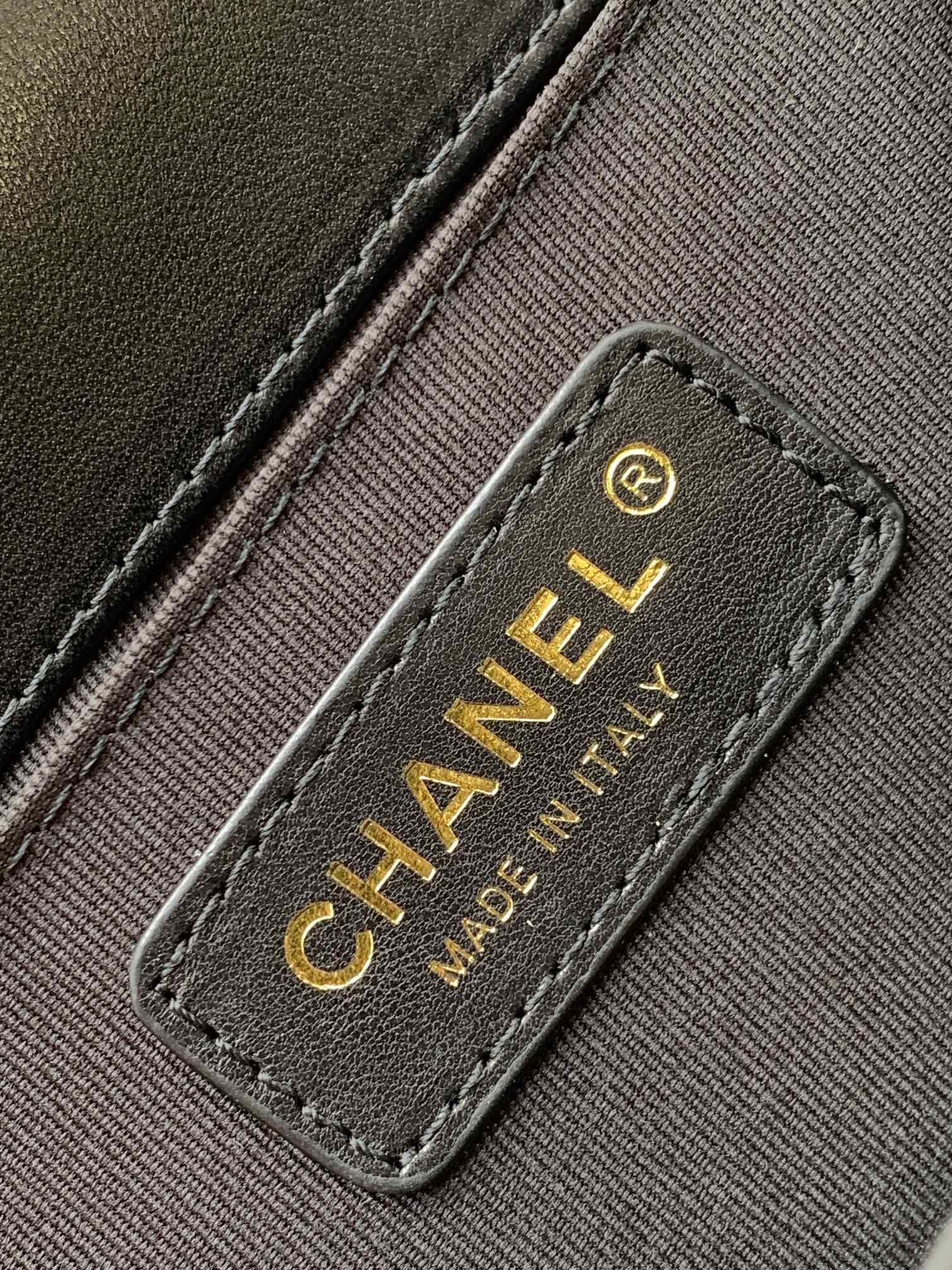 Chanel 𝙲𝚑𝚊𝚗𝚎𝟷 𝚕𝚊𝚔𝚔𝚔𝚔𝚢 𝚊𝚗𝚔𝚢 the magic of 〰️ versatile and not vulgar I would seal this 𝙻𝚎𝚋 𝚘𝚢 for God〰️ hardware: vintage gold leather: the latest 𝚒𝚗𝚌𝚊𝚜 cotton sheepskin size 25cm - high-fashion Bags