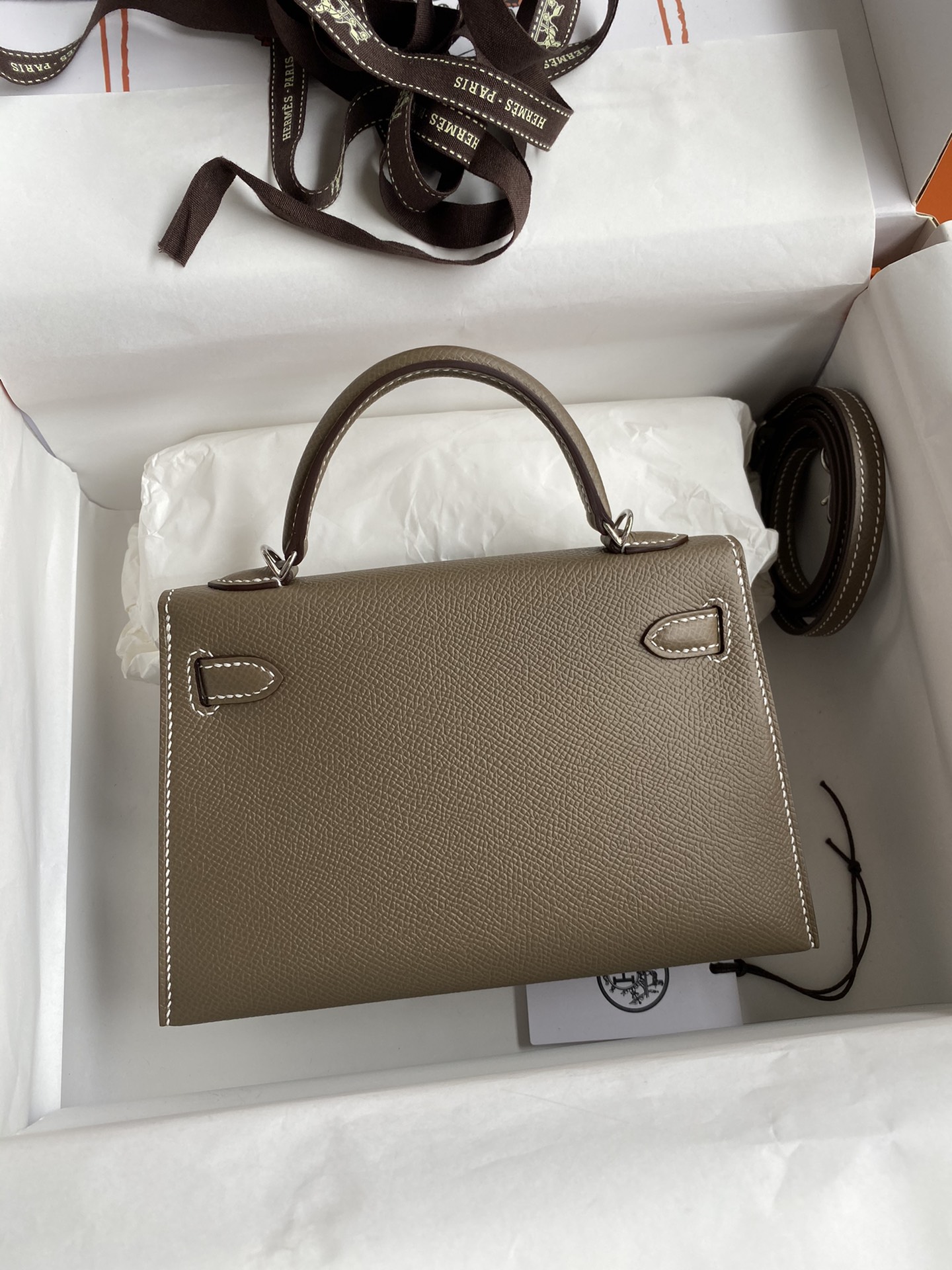 Image[2]-Hermes Segunda Generación Mini Kelly 19cm Importado Epsom Piel Elefante Gris 🐘 Hebilla Plateada-Altos Bolsos Falsos