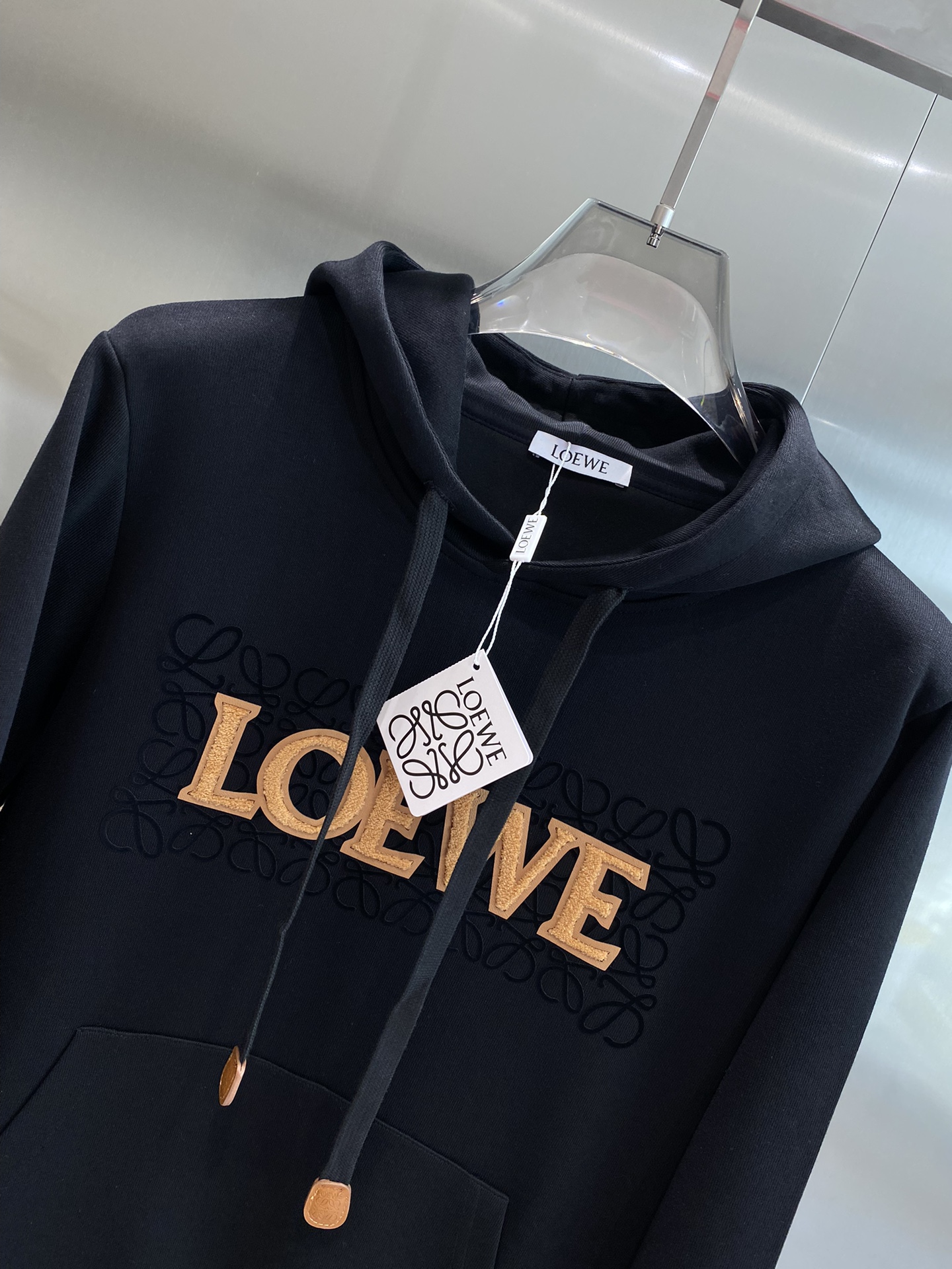 Loewe (name)2024 Fall Classic Hooded Sweatshirt Customized Double Yarn Tight Cotton Sweatshirt Fabric Gram weight 420 grams fried chicken versatile all kinds of hipsters drunk love men and women can wear Casual with the effect are awesome! Comfortable Size:M-3XL🅿️500