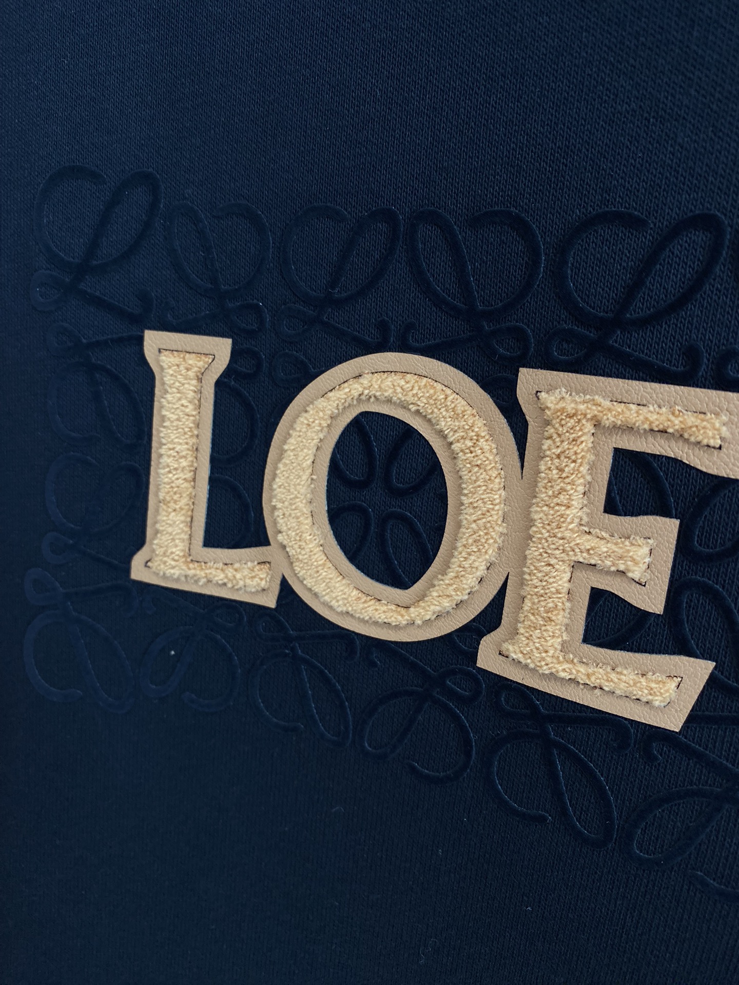 Loewe (name)2024 Fall Classic Hooded Sweatshirt Customized Double Yarn Tight Cotton Sweatshirt Fabric Gram weight 420 grams fried chicken versatile all kinds of hipsters drunk love men and women can wear Casual with the effect are awesome! Comfortable Size:M-3XL🅿️500