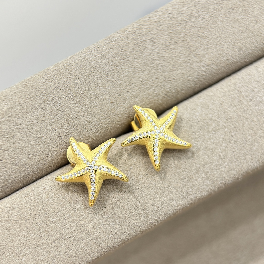 P200 A4985 👑 personality fashion starfish brushed earrings 🌟 underwater world seashells starfish, is the summer life show full of sunshine and vitality of the breath fashionista must-have single body S925 sterling silver electroplated with 14k gold Sterling silver earrings-High Faux Bags