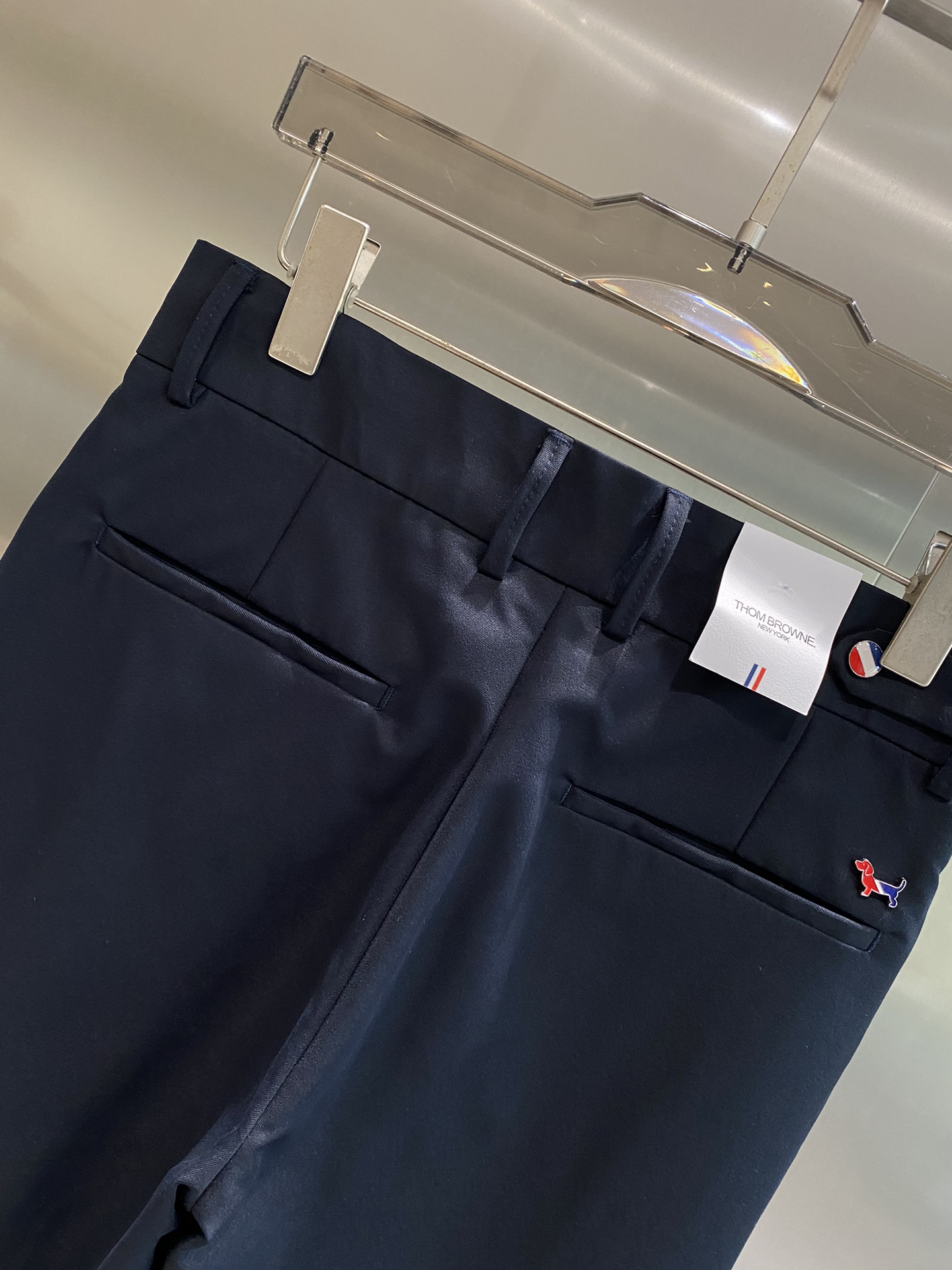 ¡Bobberley 2024 otoño e invierno Asia contador serie más! ¡Bienes de gama alta de gama alta a medida Slim pantalones de negocios pantalones casuales hardware original diario de negocios y de ocio son plenamente aplicables a los modelos en el cuerpo efecto de ultra-positiva tridimensional Slim cadera líneas de la pierna se manifiestan plenamente que contiene Tencel tejidos especiales de algodón! ¡Pertenece al tipo de algodón tejido de color! ¡La textura es apretado y delicado en el cuerpo es muy cómodo y elegante y muy ponible versátil muy vale la pena conseguir! ¡Los clientes antiguos deben recibir recomendado! Size: 29-36🅿️500-high-fashion-factory