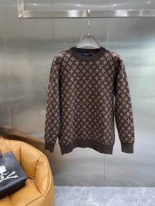 Dior 2024ss Otoño/Invierno Mezcla de lana Cuello redondo Sudadera de manga larga Sudadera de lana Camisa ¡versión de alta gama! Tejidos a medida del contador Comodidad transpirable con detalles impecables Elementos de la marca Los conceptos de diseño reflejan la alta calidad ¡Sensación en la mano delicada y suave! Presentado sastrería casual en la forma del cuerpo impresionante F! Tamaño: S- XXL🅿️460-alta-moda bolsas