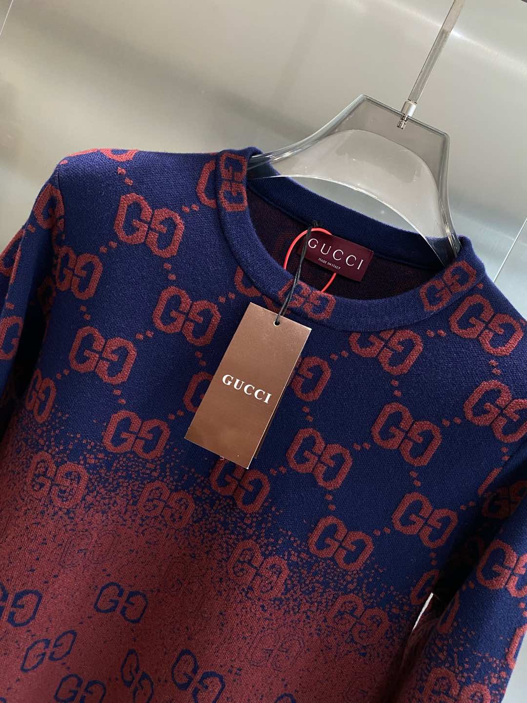 Gucci quality sweater 2024 most men's long-sleeved wool sweater Selected counter customized top European wool Imported fabrics All the details of the workmanship perfect 1 to 1 replica Reduction of the authentic 100% original hardware High-end customized auxiliary materials The original factory original standard ⚠️ The effect on the body is superb! Size S-XXL🅿️480-high imitation factory