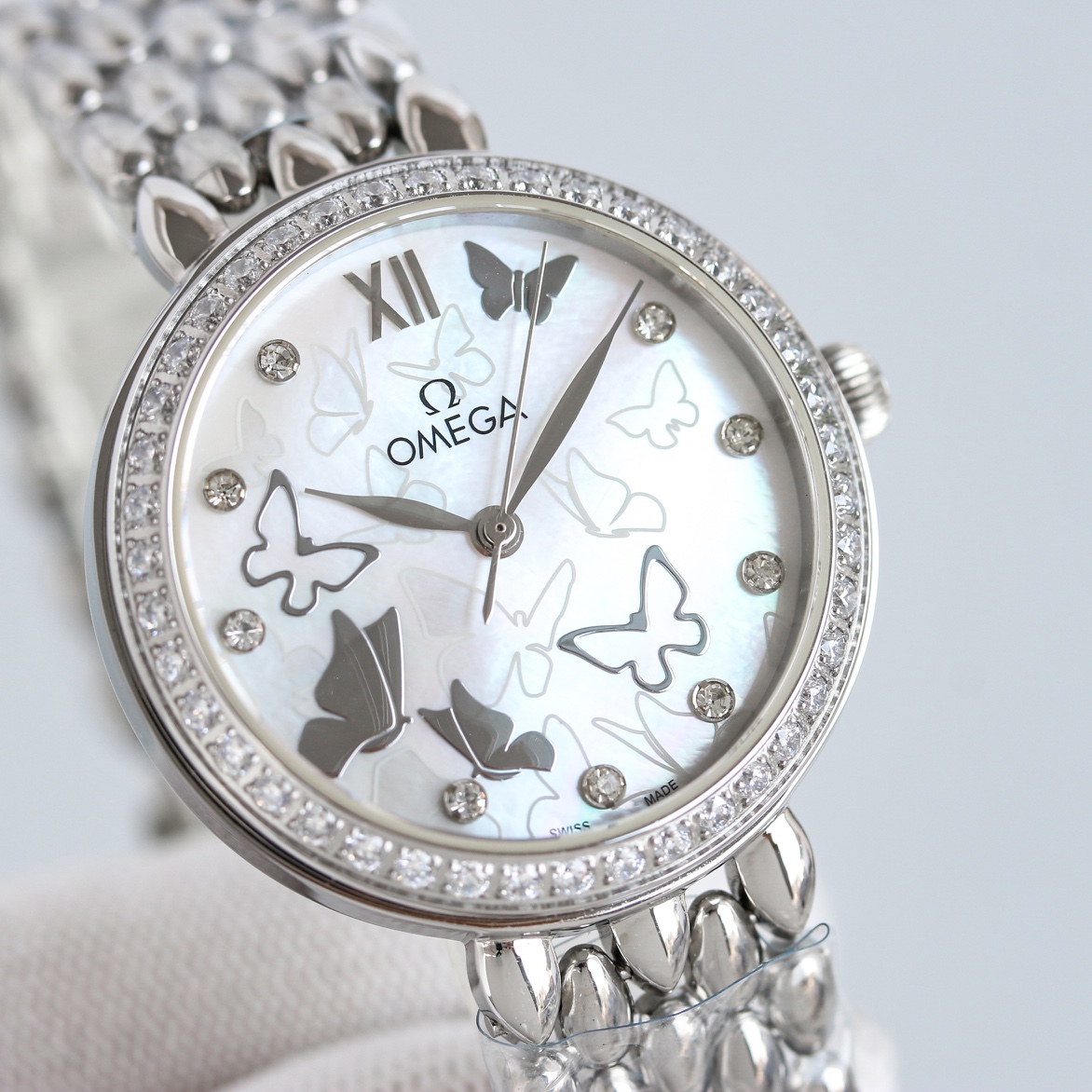 p2500 RELOJ DE MUJER OMEGA OSCE ELEGANTE PLATA SIN DIAMANTES CON MECANISMO DE IMPORTACIÓN 8521/8520 32,7mm Superficie de concha de perla natural Cristal de zafiro 30m Resistente al agua Inigualable ¡Le encantará!