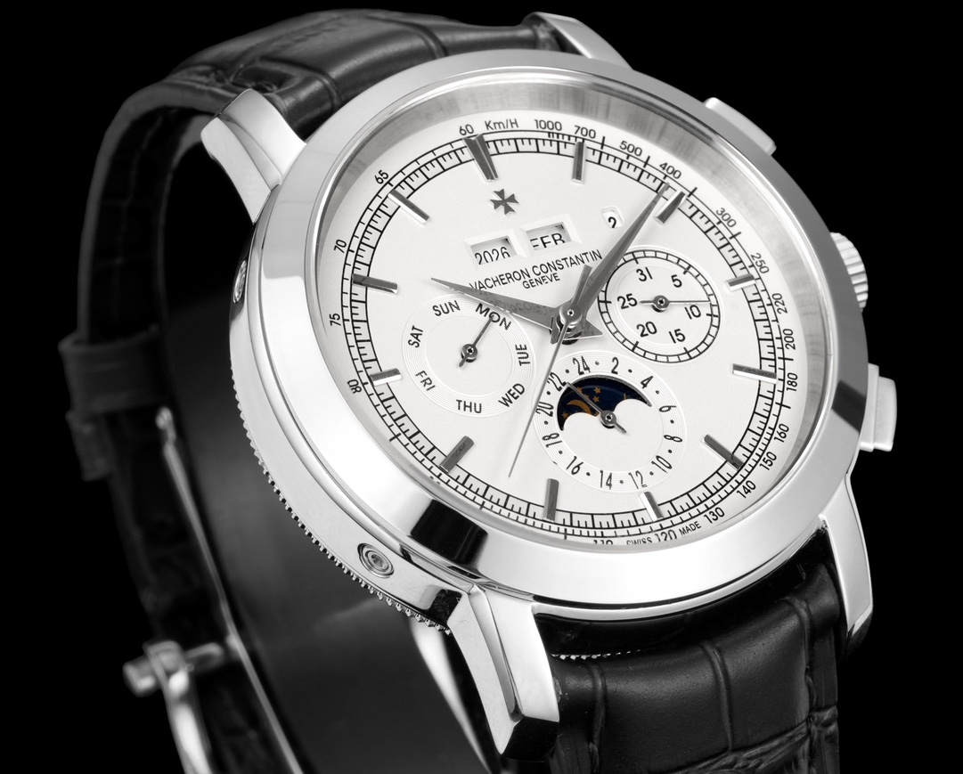 Vacheron Constantin Heritage Series 5000 T/000 P_B045 Calendario Perpetuo Reloj Multifunción1: Equipado con el mismo movimiento que el auténtico movimiento del volante es idéntica a la auténtica todas las funciones se pueden utilizar normalmente2: Las cuatro esquinas de la curvatura de la caja para mejorar el color de la esfera curvatura más adecuado para los 12 índices pulido más delicado en general más cerca del contador!3: Con cuero de vaca italiana para que la muñeca más ajustado y cómodo!TW fábrica produce Vacheron Constantin! La fábrica TW produce el Vacheron Constantin . La Colección Heritage de Denton es una mezcla del ADN más exclusivo de Vacheron Constantin y Denton. El ADN más exclusivo de Denton es un símbolo de la máxima elegancia de Vacheron Constantin, ¡que refleja plenamente las tradiciones más puras de la alta relojería! ¡Adecuado para una gran variedad de ocasiones de negocios simple convergencia exquisita no perder la elegancia! -Alta réplica de bolsos