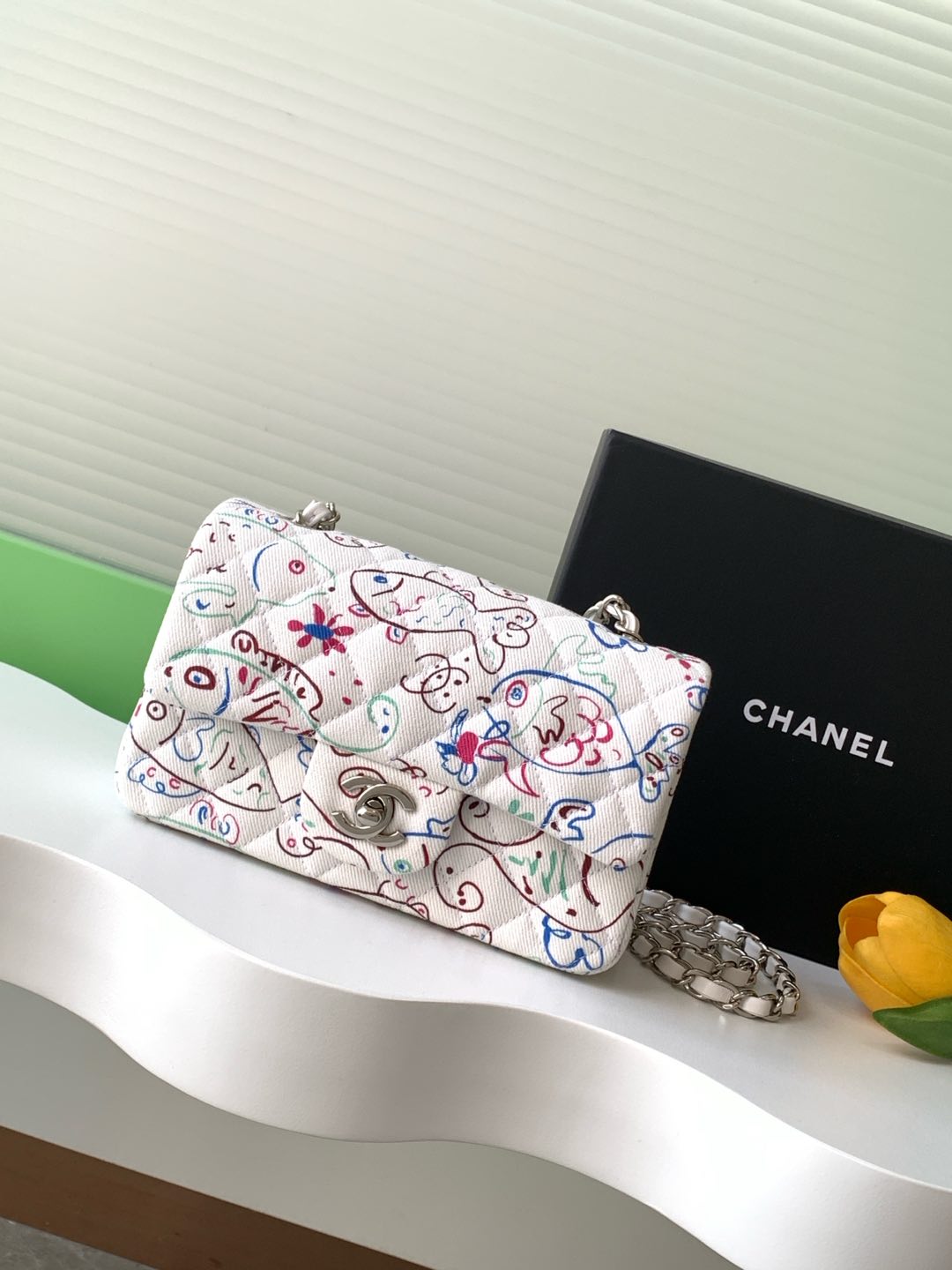 Chanel 25C cf colorful tweed canvas now every season have this fancy canvas tweed in the end the audience is who ah [cover face R] this thing really good look well change to not Chanel that flavor left a logo size 20cm with packaging - high imitation bags