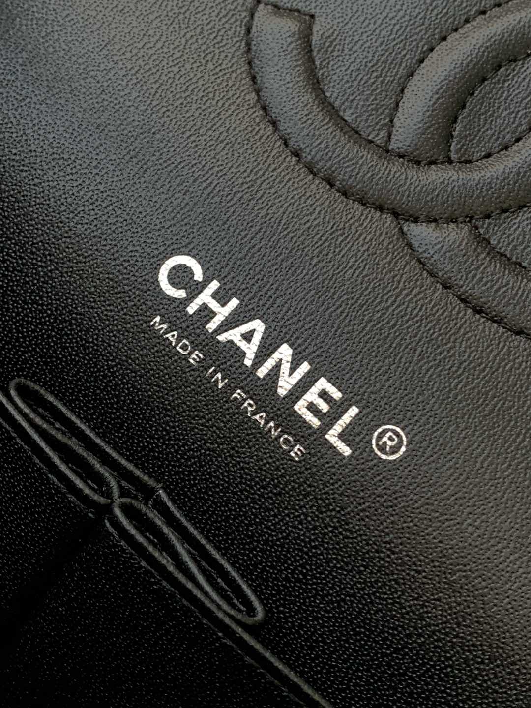 Chanel 25C cf toile tweed colorée maintenant chaque saison ont cette toile tweed fantaisie à la fin le public est qui ah [couvrir visage R] cette chose vraiment bon look bien changer à pas Chanel que la rime a laissé un logo taille 20cm avec l'emballage - haute imitation des sacs