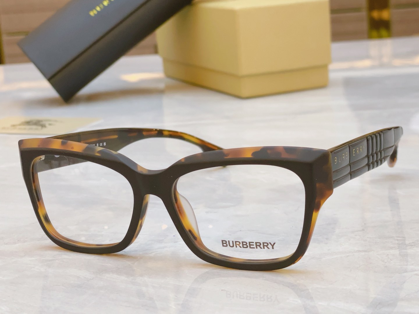 Image [7]-P190 Burberry Burberry Optical Frame MODEL : B 2393DSIZE : 53 Mouth 19-145-High Fake Bags