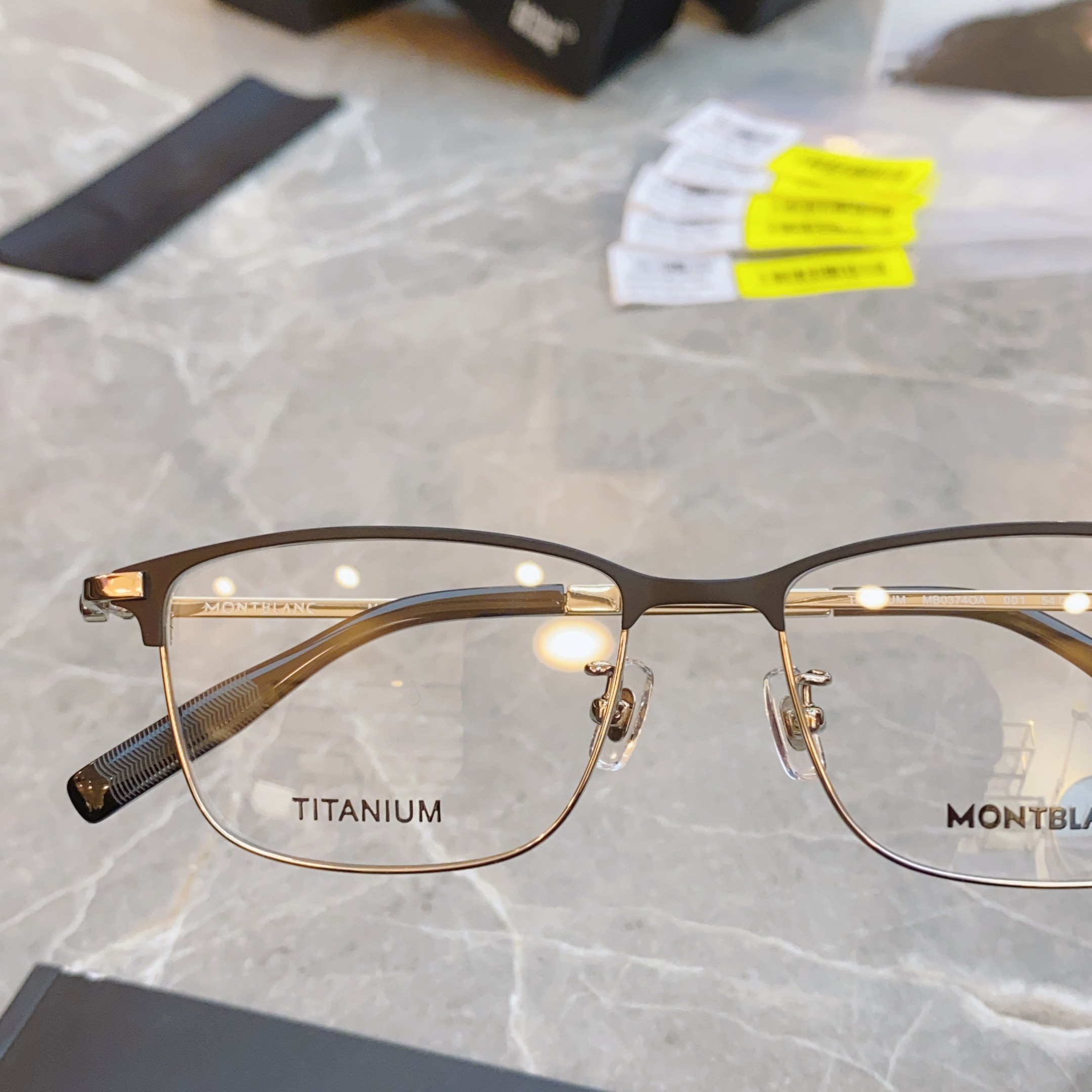 Image [6]-P300 MonclerT BLANC Montblanc Optical Frame MODEL:MB0374OASIZE : 54-16-150-sacs haute couture