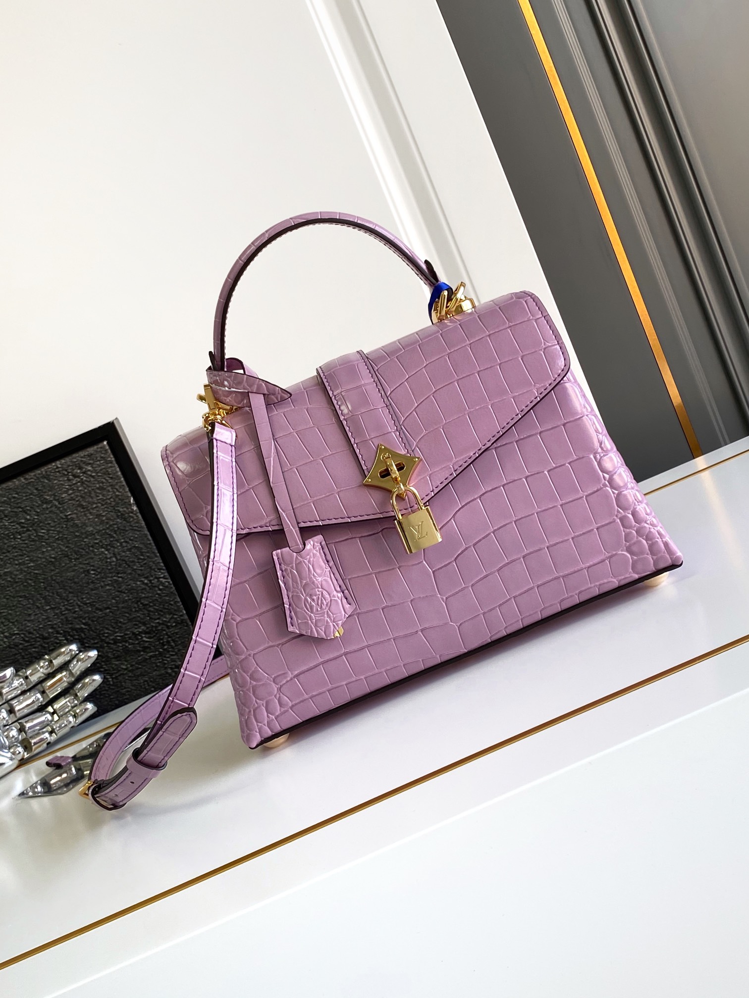 P2500 LV Large M84714 morado claro tamaño:27×18×9cm-Bolsos de alta costura