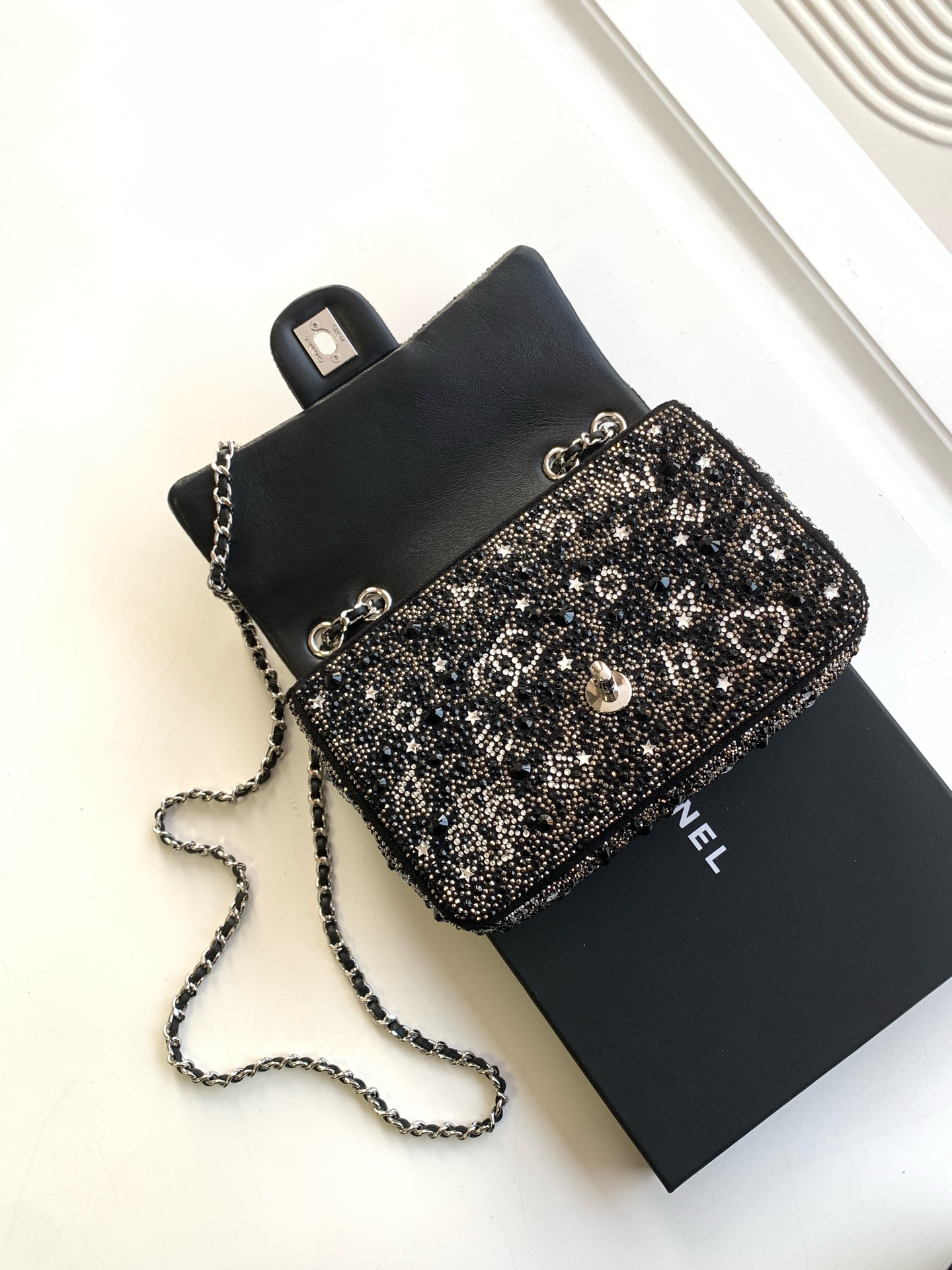 Chanel 24k Negro 5 Diamantes Cf 🌟 bajo brillo de lujo 🗯️bling bling demasiado exquisito picante wow 🤩 tamaño 20 con embalaje-Altos bolsos de imitación