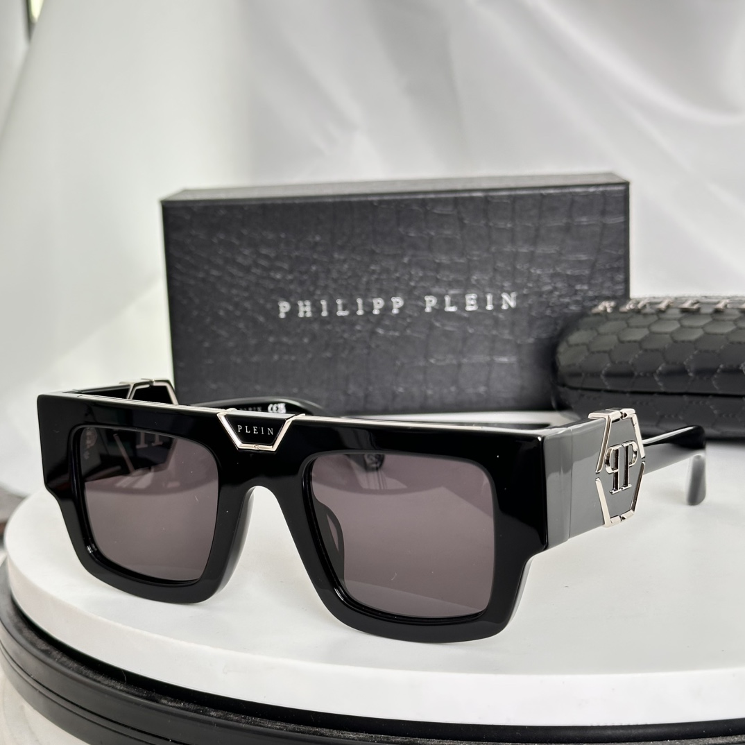 P580 PHILIPP PLIEN molde abierto original con corte de placa importada y tratamiento de pulido El sentido brillante es muy fuerte Material de placa más grueso para hacer las gafas más tridimensionales MODELO: SPP184SIZE: 50 boca 25-145- high quality replica handbags