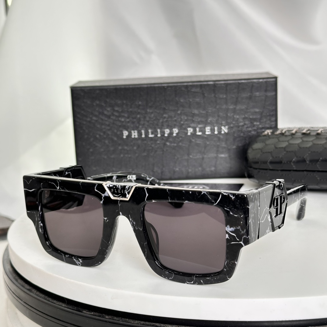 P580 PHILIPP PLIEN molde abierto original con corte de placa importada y tratamiento de pulido El sentido brillante es muy fuerte Material de placa más grueso para hacer las gafas más tridimensionales MODELO: SPP184SIZE: 50 boca 25-145- high quality replica handbags