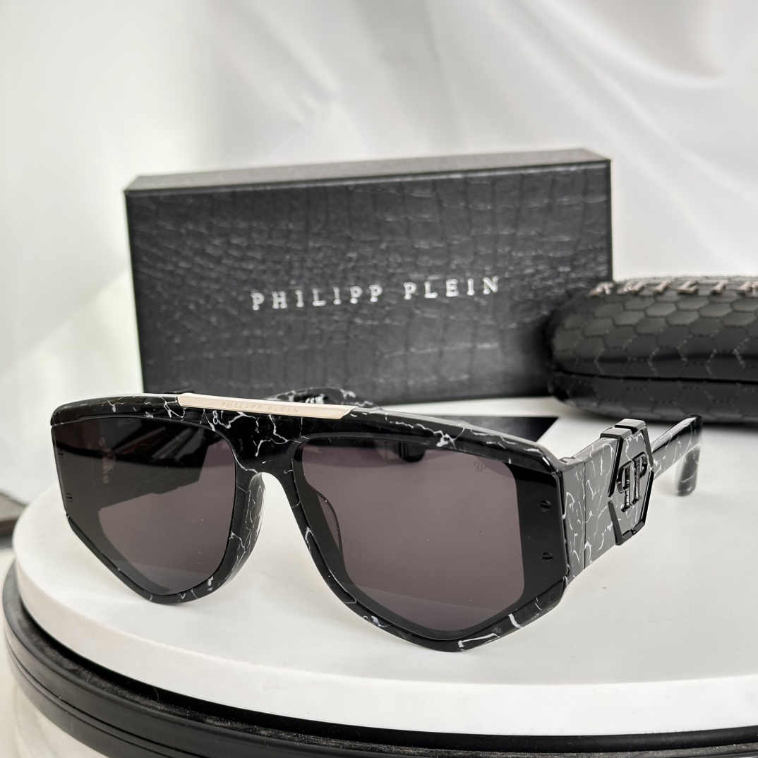 P580 PHILIPP PLIEN Industrie lourde pour créer la version originale du moule ouvert à l'aide de plaques importées coupe et traitement poli La sensation de brillance est très forte Matériau de plaque plus épaisse pour rendre les lunettes plus tridimensionnelle 🔝🔝MODEL : SPP186SIZE : 65 bouche 16-145- high quality replica handbags.