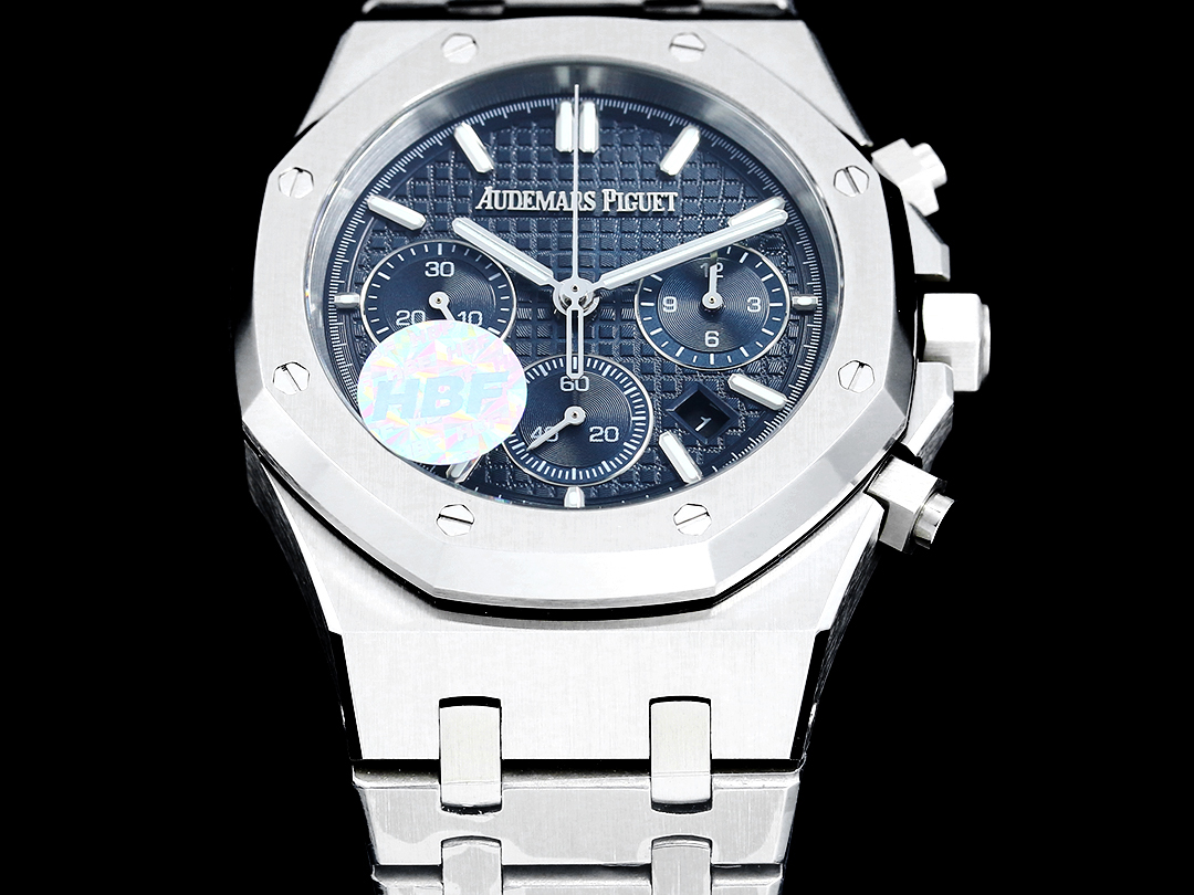 AP Audemars Piguet Blue Audemars Piguet 2024 Fin d'année.La version la plus haute du marché (boîtier moulé original en trois pièces, réplique unique, la plus fine et la meilleure, pas de contrefaçon du tout).Audemars Piguet Royal Oak 26240ST.OO.1320ST.01 chronographe !1⃣️Use identique au mouvement chronographe 7750 authentique (position de 6 lettres pour la petite seconde) !2⃣️316L Le boîtier en acier inoxydable (trois pièces) est brossé et partiellement poli pour révéler un caractère unique, à la fois raffiné et robuste !3 ️⃣⃣ LOGO littéral est l'utilisation des lettres dingde réelle apparaissent plus tridimensionnelle non-marché stick UP !4 ️⃣⃣ atmosphère rugueuse de 41mm cadran 14mm d'épaisseur forte pleine !5️⃣Super l'affichage lumineux permet de lire l'heure dans n'importe quel environnement !HBF a passé 16 mois un à un réplique originale travail d'artisanat deuxième au marché version ordinaire bienvenue tous les amis de montres dégustation !