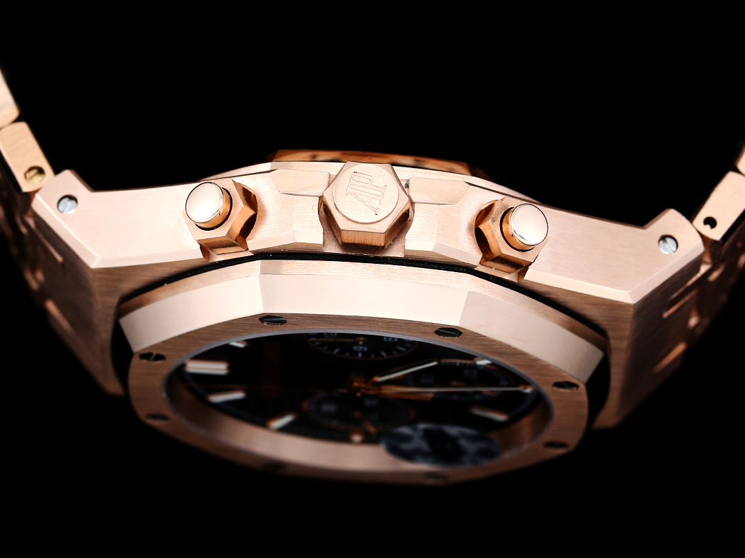 AP Audemars Piguet rose gold Audemars Piguet 2024 end of the year heavy market highest version (original open mold three pieces of the case set one to one original reproduction to make the thinnest and best to eliminate a glance of fake) Audemars Piguet Royal Oak Series 26240ST.OO.1320ST.01 chronograph!  1 ⃣️Used with the same as the authentic (6-letter position of the small seconds) 7750 chronograph movement!  2 ⃣️316L  HBF took 16 months to make a one-to-one original copy of the replica craftsman's effort to kill the ordinary version of the market welcome all watch friends to taste! -high quality replica handbags