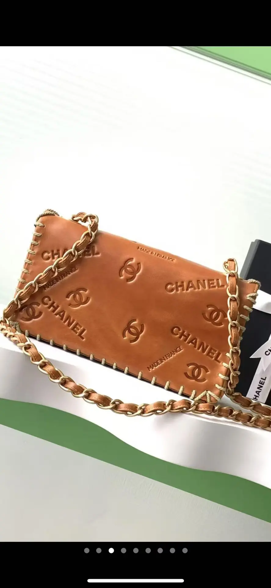 写真 [3]-Chanel Vintage Bark CF Chain Bag , 初めて実物を手にした時、とても感動しました！珍しい綺麗な色です！それはファッションの最も輝く女の子大容量と実用的なセンス、サイズ25 X6 X 14センチメートル高いレプリカのハンドバッグになる場所にそれを運ぶアンティークモデルでバック1つまたは20年の時代遅れになることはありません香ばしい祖母のユニークなロゴが印刷されています。