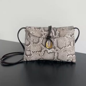 Snakeskin full of temptation and mysterious charm 🐍- high quality handbags