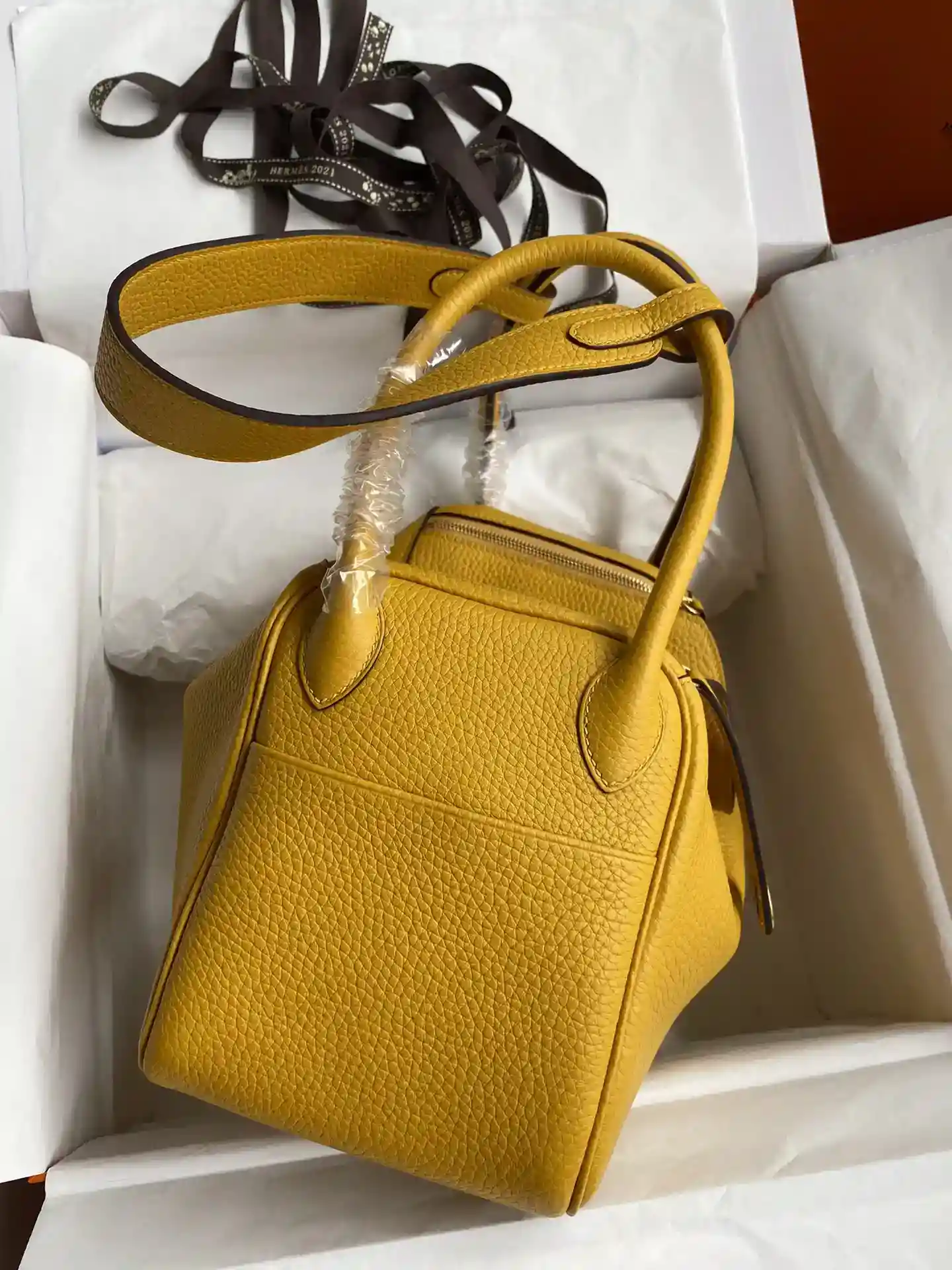 Picture[2]-Hermes Lindy 26cm TC Leather Amber Yellow Gold Buckle Wax Line-High Fake Bags