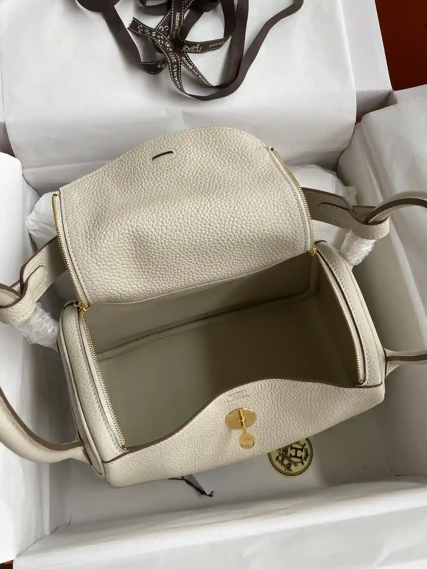 Picture[5]-Hermes Lindy 26cm TC Leather Milkshake White Gold Buckle Wax Line-High Fake Bags