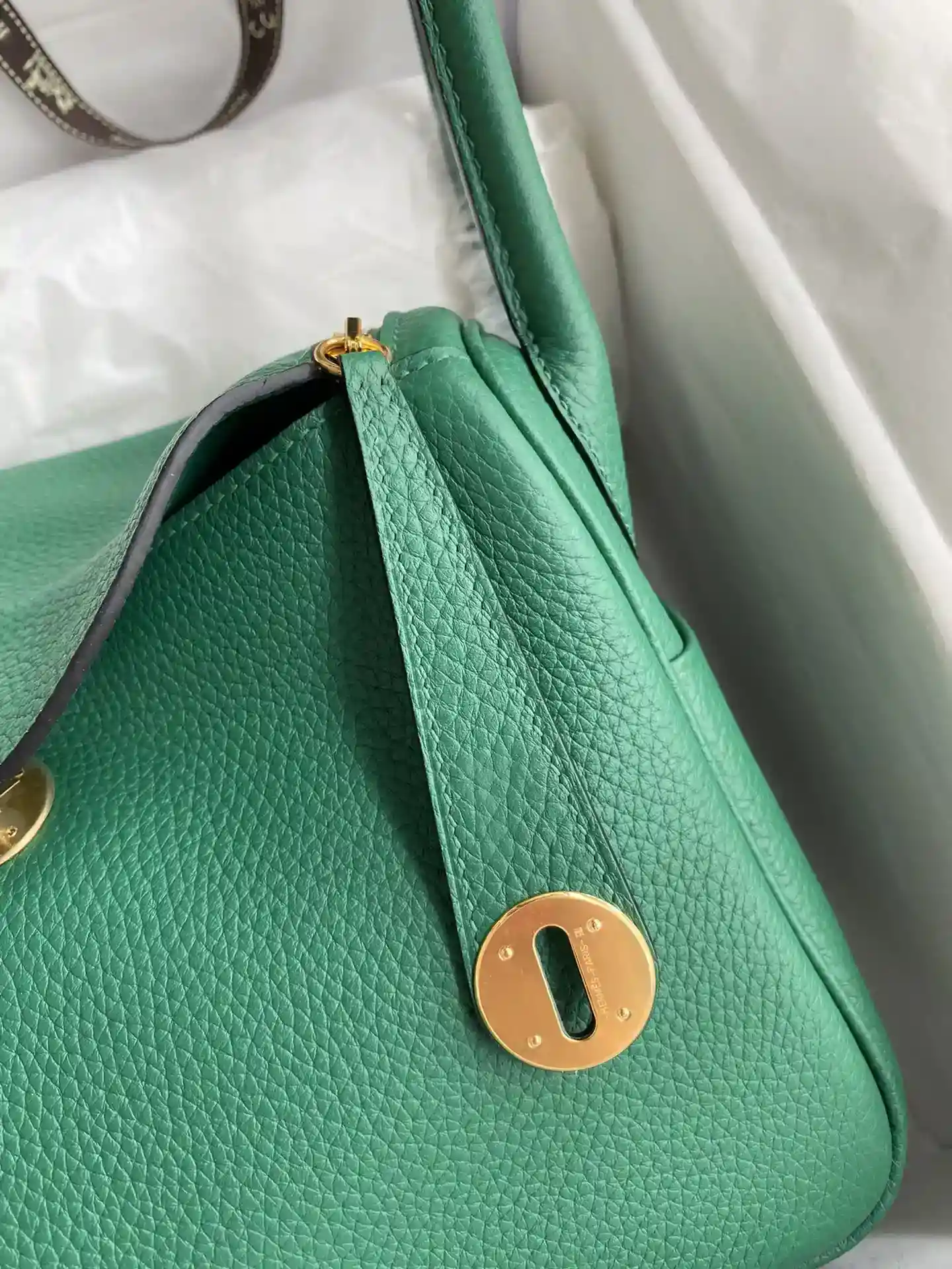 Imagem [3]-Hermes Lindy 26cm TC Couro Pavão Verde Ouro Fivela Linha de Cera-Sacos de Alta Falsificação