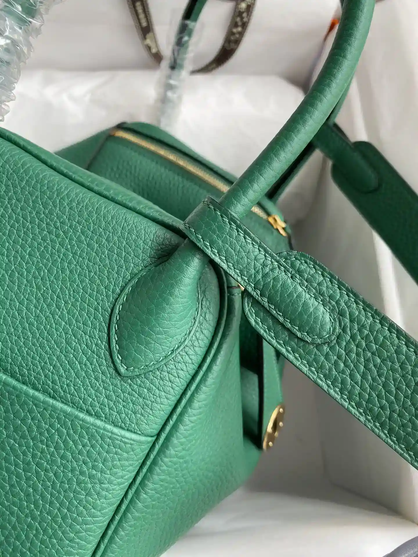 Imagem [4]-Hermes Lindy 26cm TC Couro Pavão Verde Ouro Fivela Cera Linha-Alta Bolsas falsas