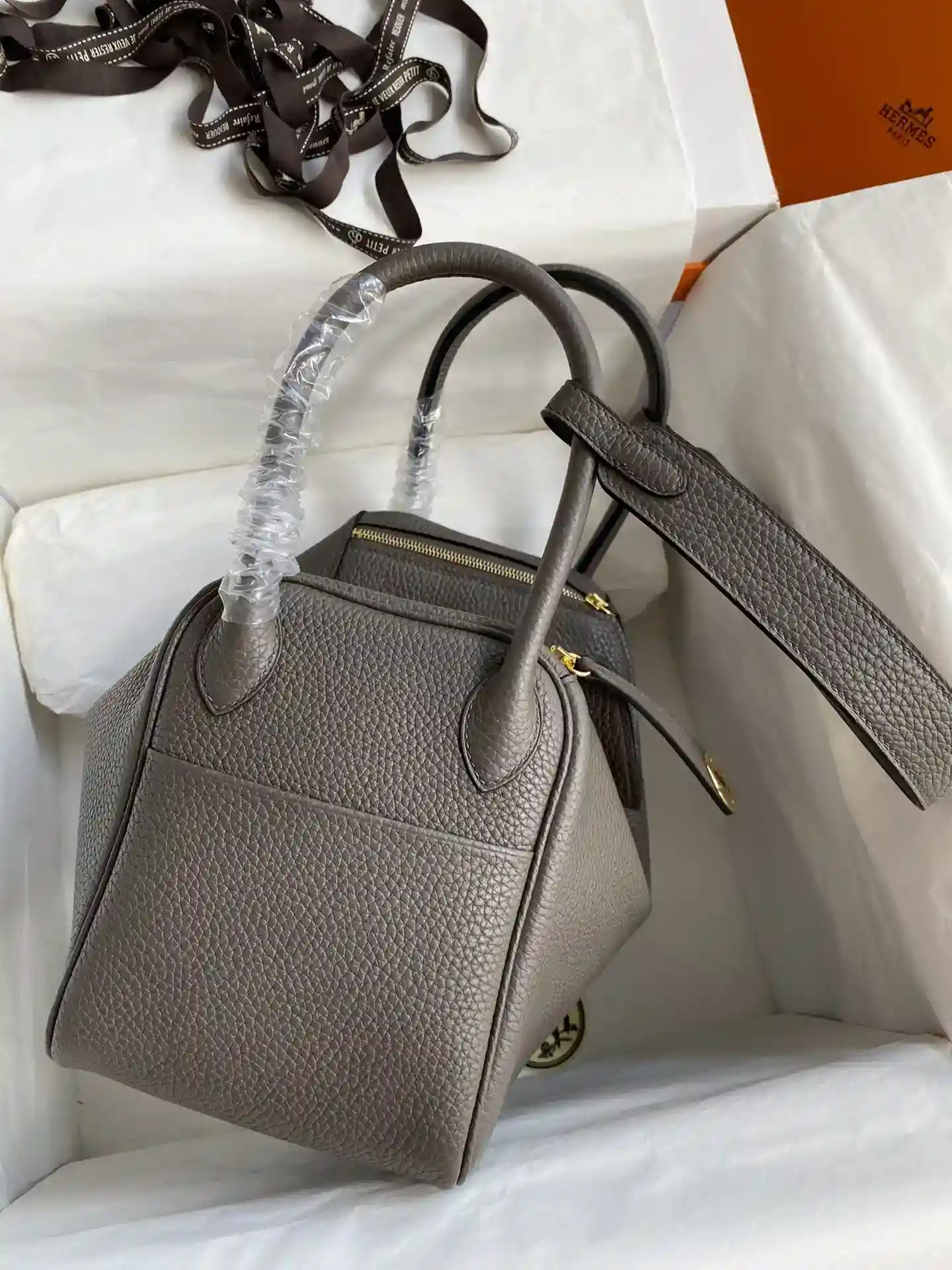 Picture[2]-Hermes Lindy 26cm TC Leather Tinware Grey Gold Buckle Wax Line-High Fake Bags