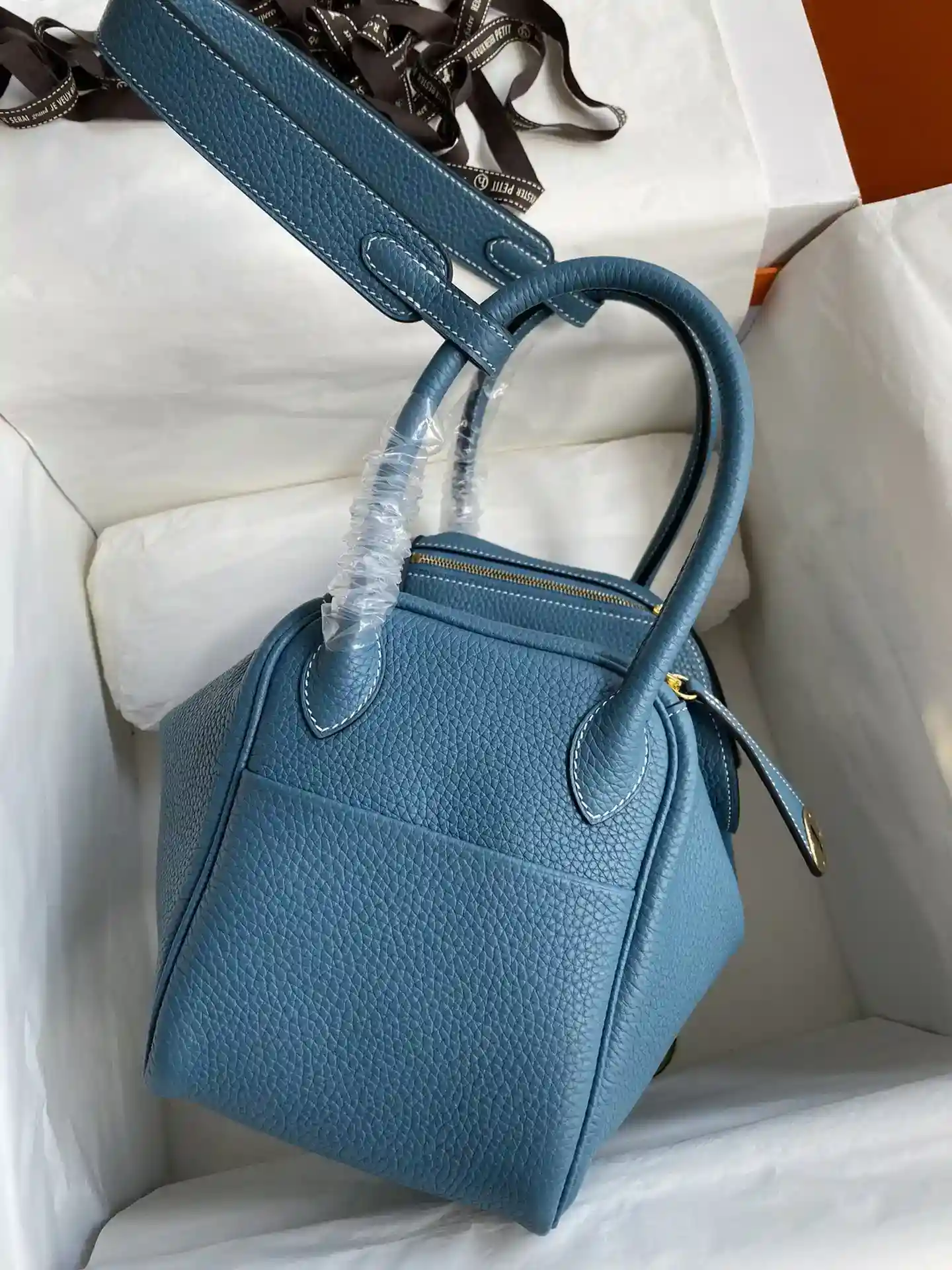 Picture[2]-Hermes Lindy 26cm TC leather denim blue gold buckle wax line-High-fashion bags