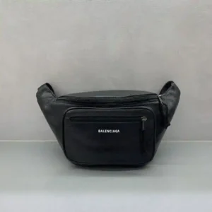 BALEN actualización crossbody bolsa de pecho bolsa de cintura Hecho de piel de becerro importado Bolsillo delantero con cremallera Simple bolsa de doble uso Se puede utilizar como una bolsa de pecho o bolsa de cintura Simple y ligero tamaño25*5*17⚠Buscar 402 Modelo-Altos Bolsos de imitación