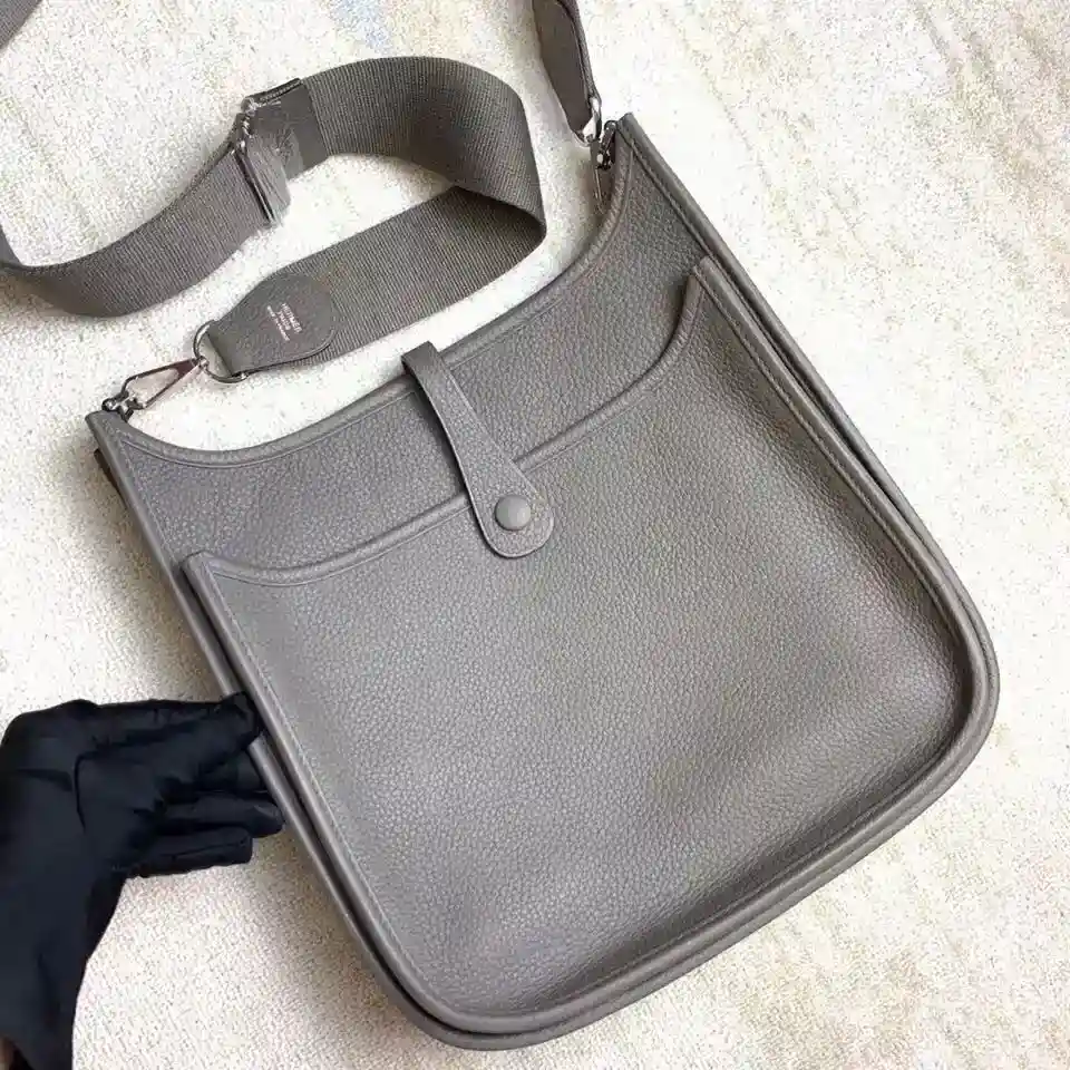 Image[2]-Hermes evelyne 28cm fil de cire d'abeille gris étain-High Fake Bags