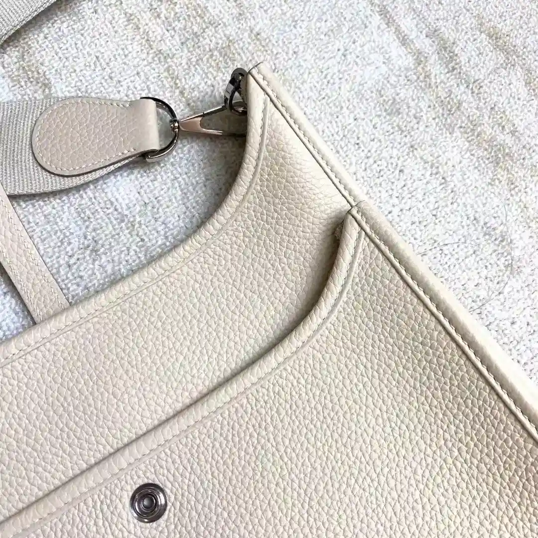 Imagem [4]-Hermes evelyne 28cm fio de cera de abelha milkshake branco-High Fake Bags