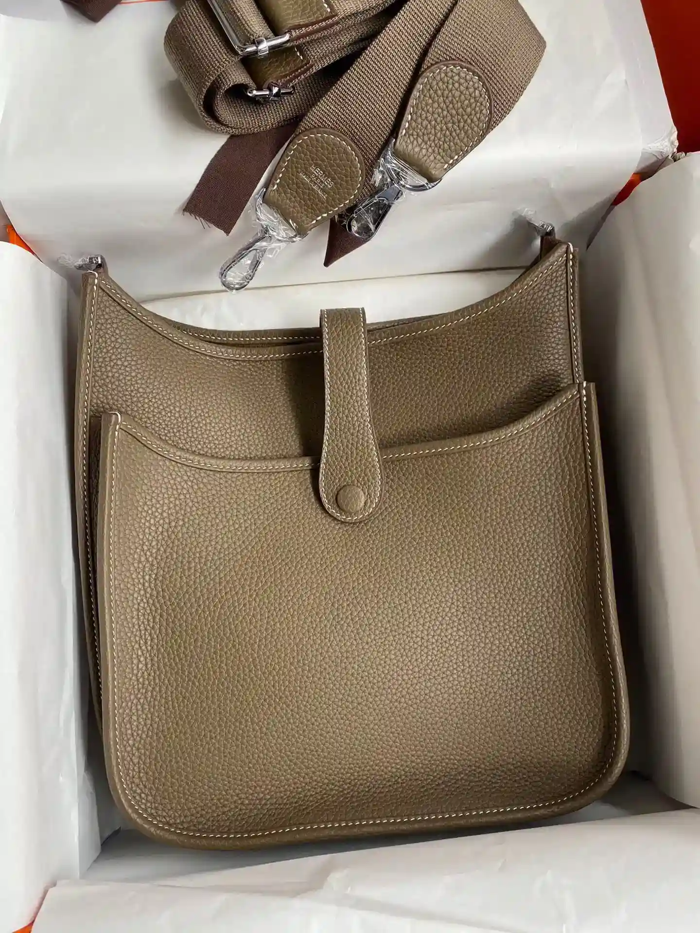 Pictures[2]-Hermes evelyne 28cm beeswax line elephant gray-High-fashion bags