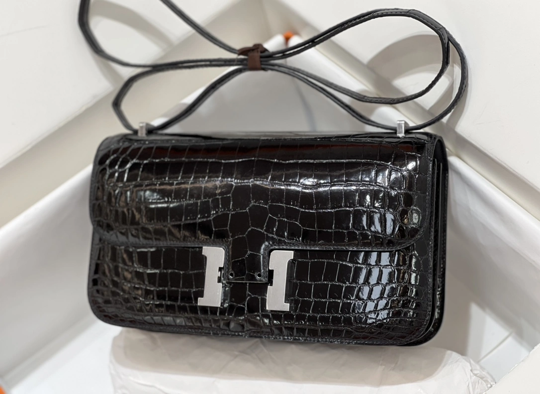 Foto [2]-Hermes Kang Kang 26CM. negro hebilla de plata Singapur importados de alto brillo cocodrilo Nilo hilo encerado cosido a mano Fotografía real ~ - bolsas de alta imitación