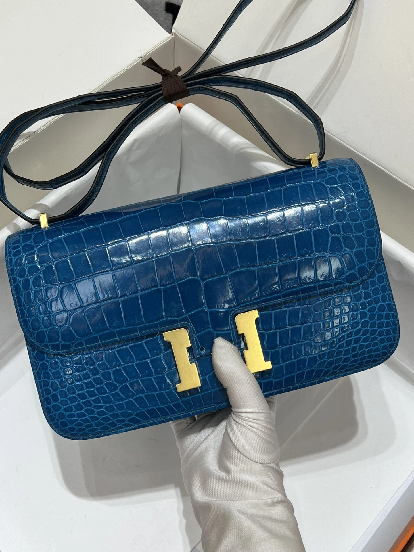 Hermes Kang Kang 26CM. Izmir blue gold buckle hcp imported high bay crocodile waxed thread hand sewing real shot ~ - high quality replica bags