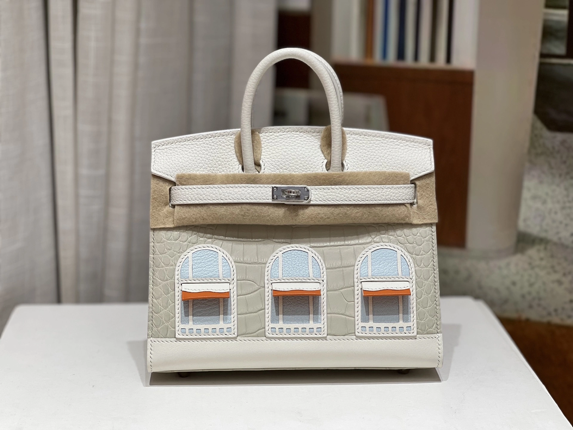 Hermes House Bag Platinum 20 CM.Precious Hcp Imported American Alligator Crocodile Counterpart zp Full set of hand nails Hand-stitched details visible Full hand-stitched Counterpart small hardware-High Faux Bags