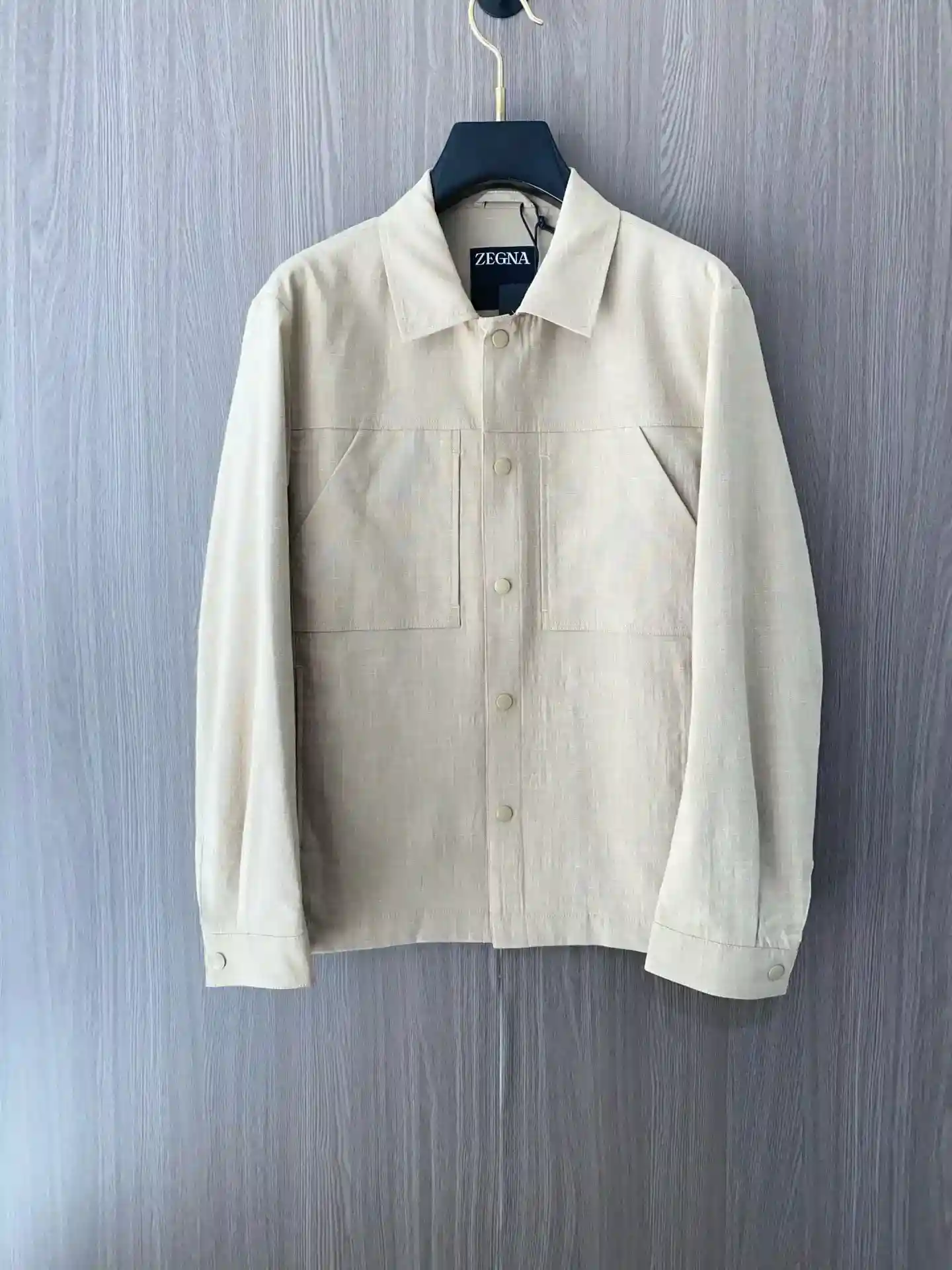 ¡P790 Zegna Zegna 2025 principios de la primavera listado 狠货 tejidos importados italianos de moda chaqueta reversible cortavientos abrigo europeo parte superior del cuerpo más casual generoso contador hardware original de lujo de gama alta accesorios personalizados nuevo! ¡Lujosas características de la marca logotipo embellecimiento diseño de la más alta calidad en el mercado, accesorios originales para lo último en lujo! ¡Suave y cómodo en el cuerpo explosión guapo! ¡Adecuado para cualquier escena! Tamaño: M-XXXL (178 140 libras L desgaste máximo 190 libras)-bolsas de alta moda