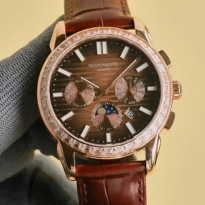 Patek Philippe Patek Philippe ouro rosa 42 mm diâmetro do relógio adequado para o público masculino tamanho da mão muito negócio também pode ser casual impacto visual forte textura física inesquecível mais bonito 1 ⃣ ️ com importado 9100 movimento multi-funcional não é o mercado movimento doméstico comum (reparação zero) função (24 horas, semana / estrela / mês) este relógio tem uma reserva de energia de 38-48 horas. 2 ⃣ ️ com importado aço 316L com 18k qualidade forno de vácuo chapeamento! Aço 316L importado com revestimento a vácuo em forno de qualidade 18k! 3⃣️ com bracelete exclusiva em pele de vaca com padrão de escala quadrada personalizada4 espelho de vidro de safira resistente a riscos! 5⃣️ Classificação de resistência à água de 30 metros de vida. Patek Philippe Simples, mas não simples! Patek Philippe é simples e simples!